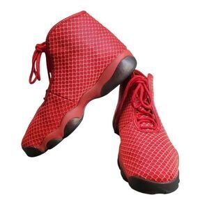 Air Jordan Horizon BG Infrared 823583 600 Size 7 Youth, Womens 8.5. NO BOX